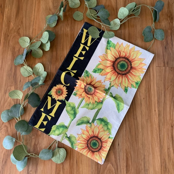 ~🌻Welcome Spring Summer Burlap Garden Flag Sunflower~ - Picture 2 of 6